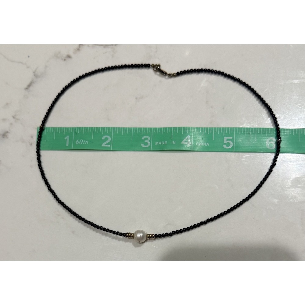 Beaded Necklace Women 16" Black White Good Pearl Accent Dainty Minimal - Picture 3 of 4